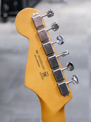 Fender - 70th Anniversary Player Stratocaster, Rosewood Fingerboard - Nebula Noir 2